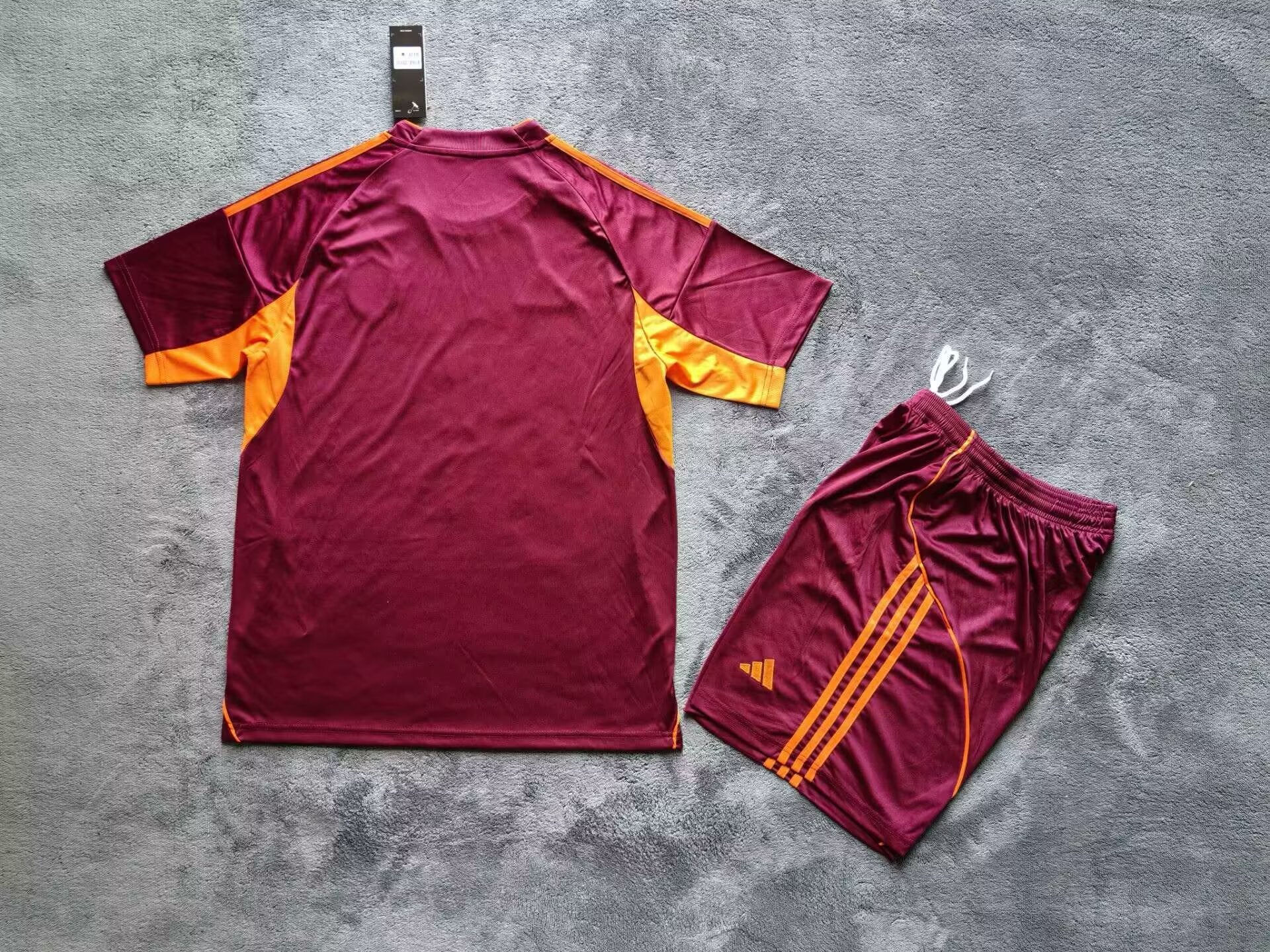 Kit  AS Roma stagione 25/26