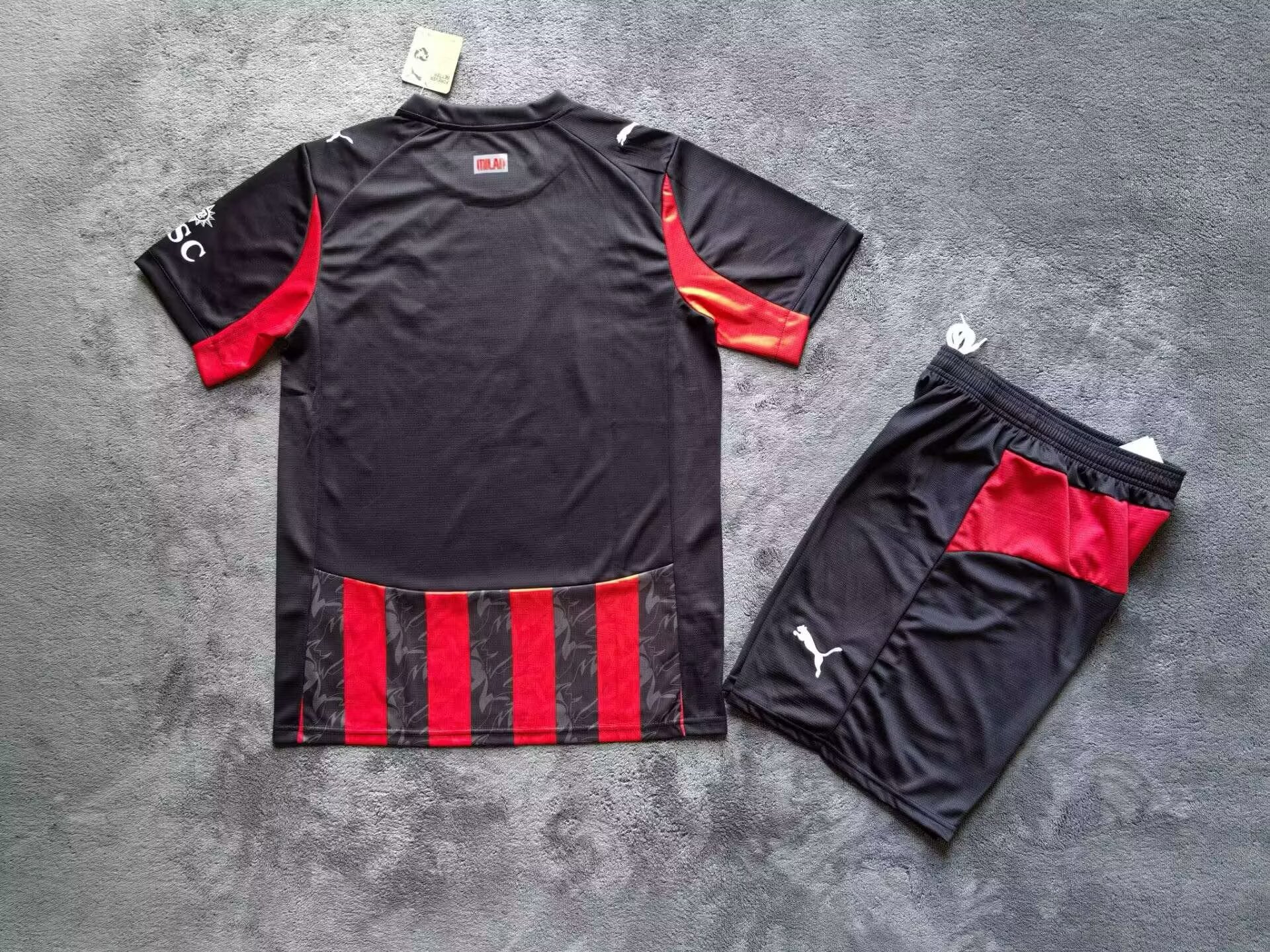 Kit Milan Fc 25/26