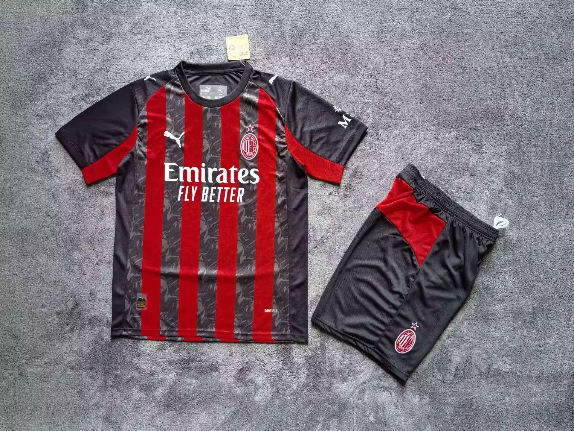 Kit Milan Fc 25/26